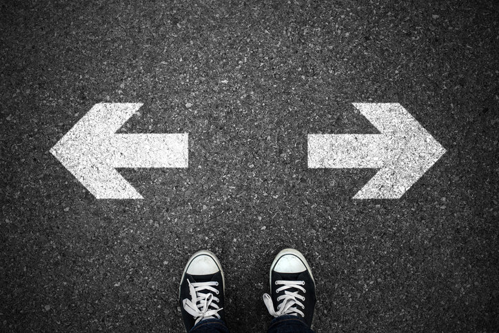 Tarde o temprano llegará alguien que te dirá que no es para tanto o que ya va siendo hora de que lo superes. Probablemente solo quiera que estés bien pero no sabe expresarlo. En cualquier caso, eres tú quién decide el tiempo que necesitas para estar bien.