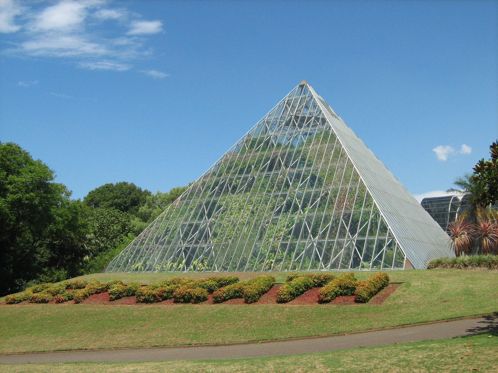 Just around the corner from the Opera House is the beautiful gardens at the Royal Botanic Garden.