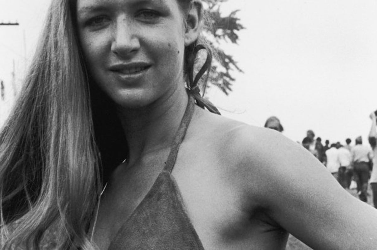 31 Pictures That Show Just How Crazy Woodstock Really Was