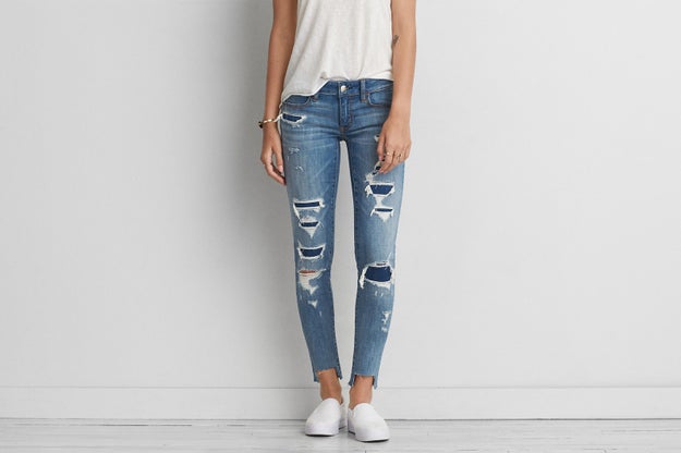 30% off jeans at American Eagle.