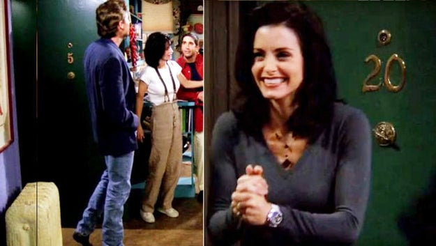 Inicialmente, el departamento de Joey y Chandler era el #4 y el de Mónica y Rachel el #5.