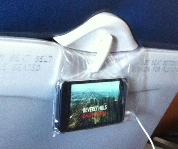 Or using a sandwich bag to help you and your family out on flights: