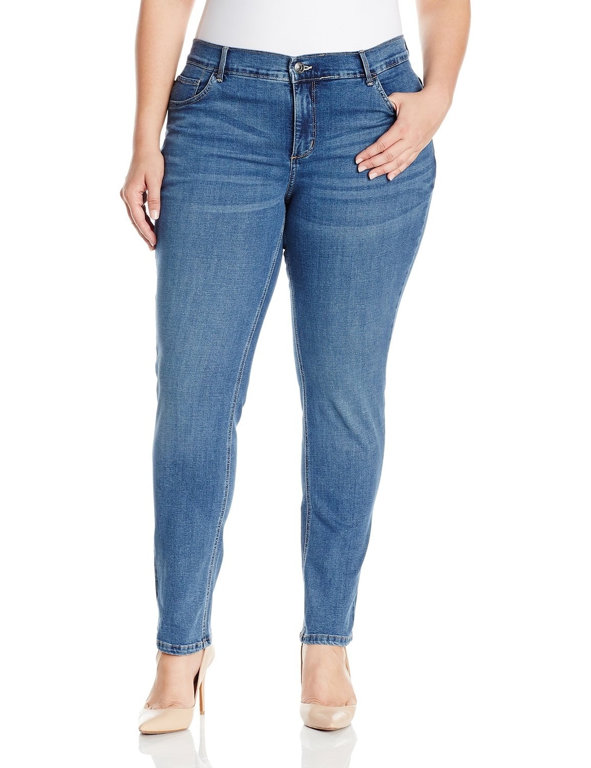24 Amazing Pairs Of Jeans That People Actually Swear By