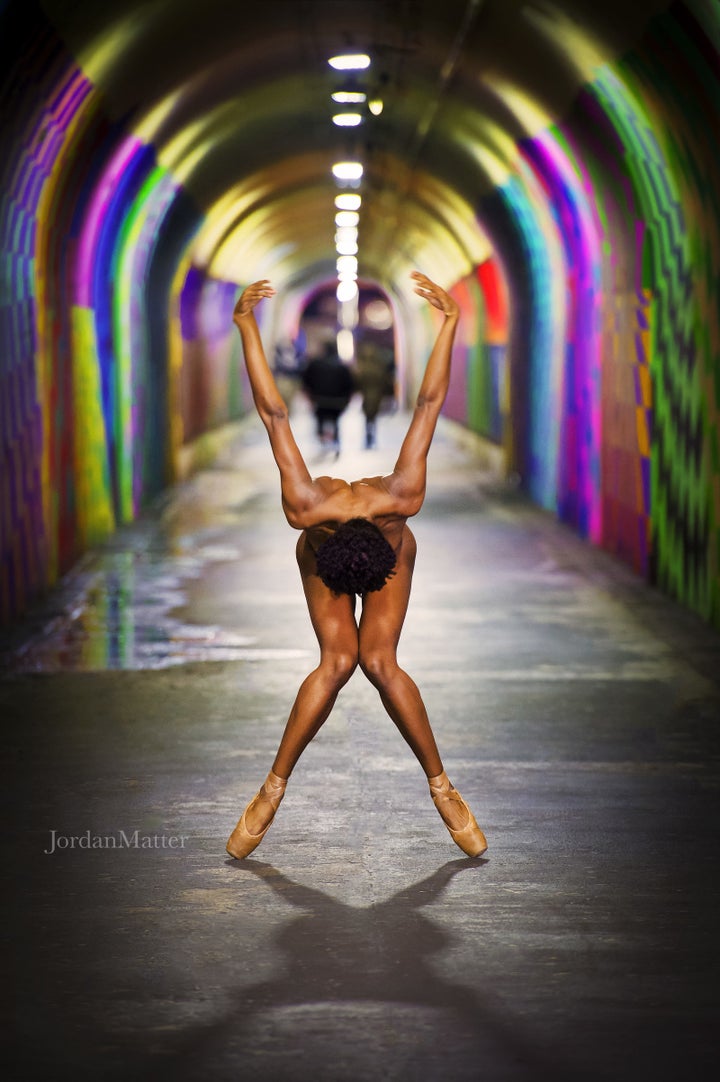 These Dancers Posed Naked In Public To Show We Shouldnt -9574