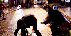 Pierre: Trop bien.Anaïs: Oh putain #tbt la musique