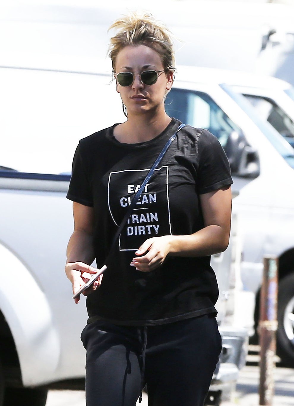 kaley cuoco t shirt