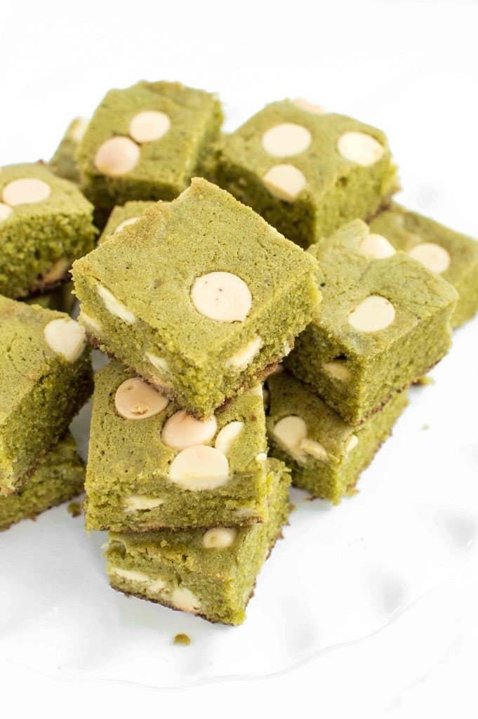 18 Mouthwatering Matcha Desserts You'll Fall Deep In Love With