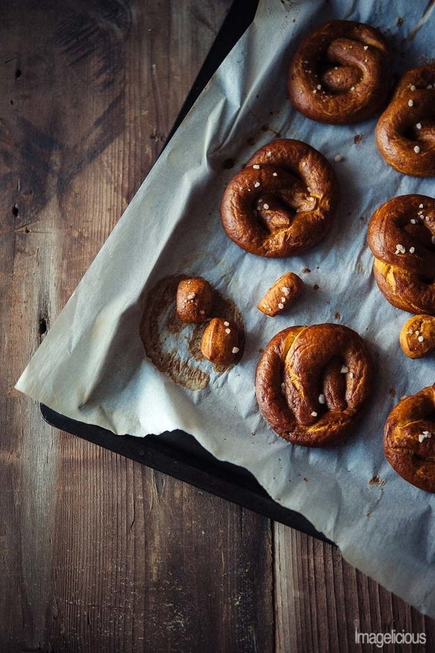 Pumpkin Chili Pretzels