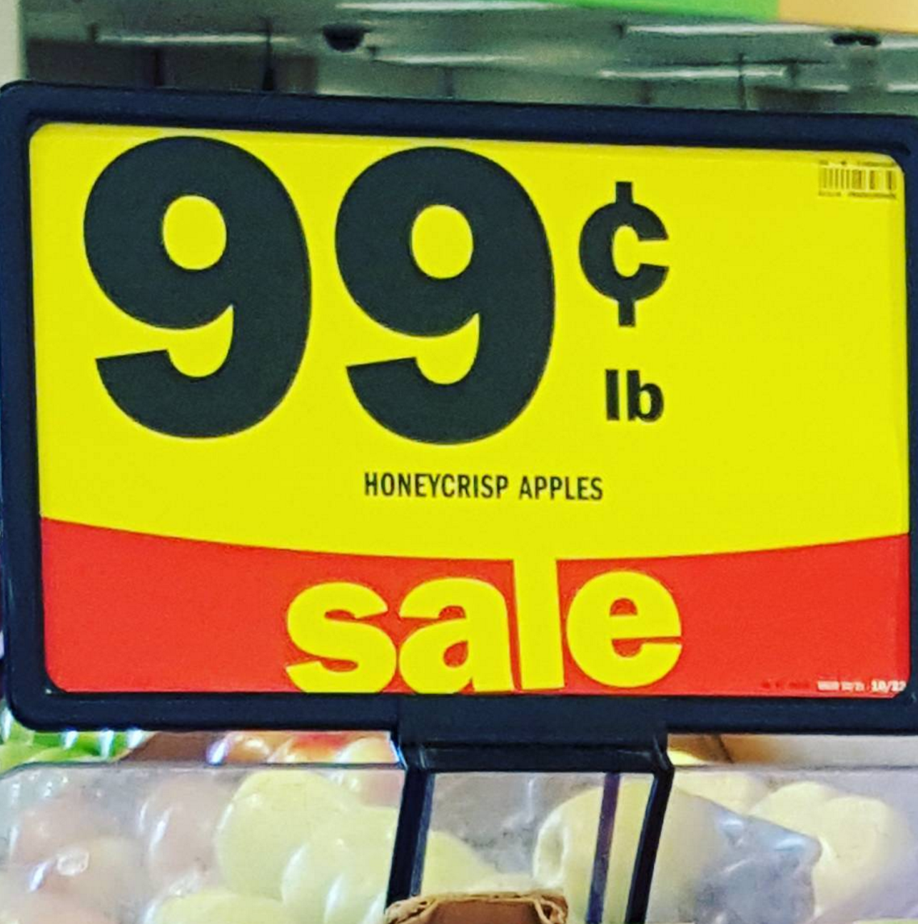 We Need To Talk About The Honeycrisp Apple Obsession