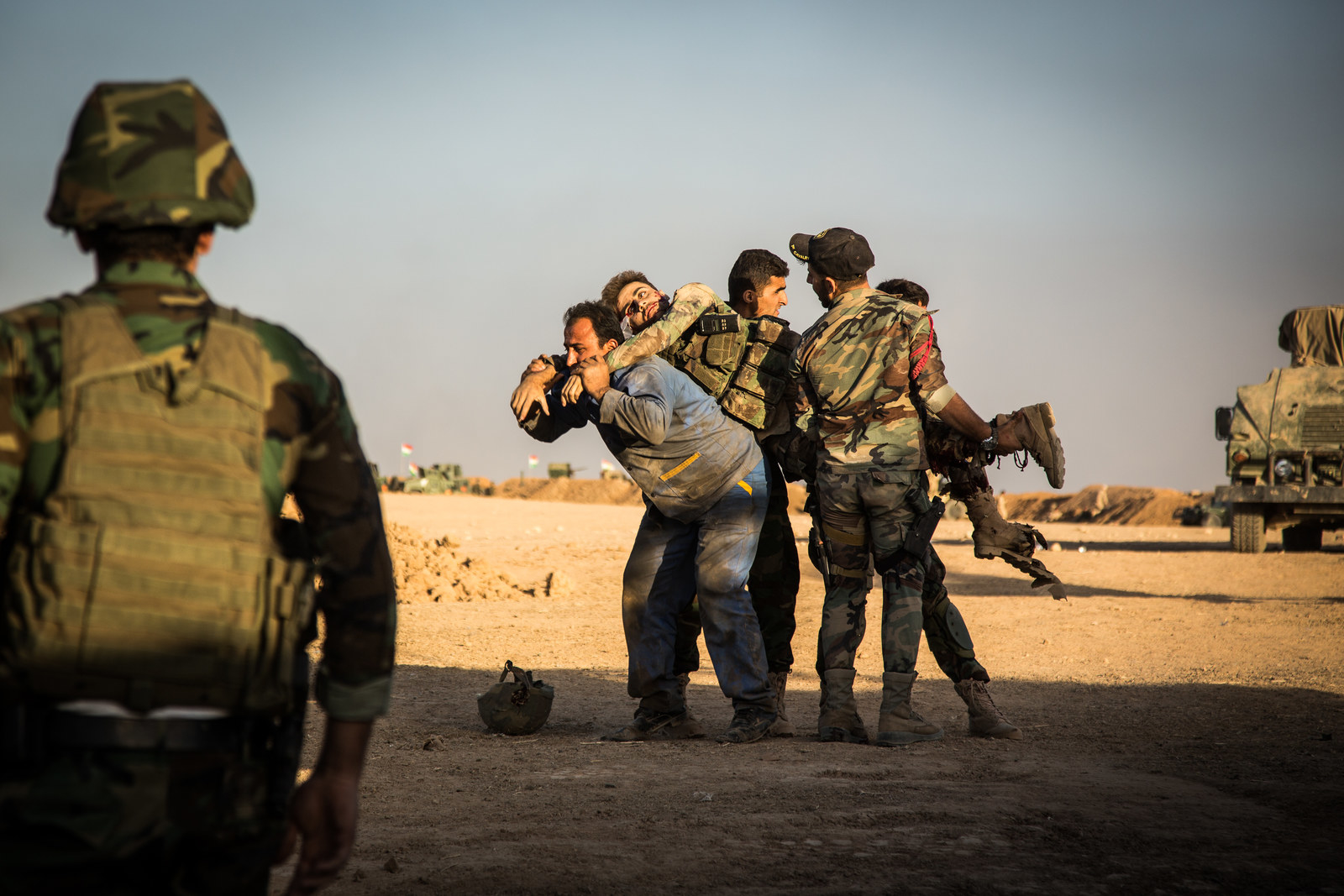 Inside Mosul, U.S. military advisers wear black to blend in with elite  Iraqi units