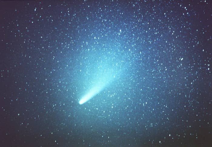 ティアマト彗星に似た夜空を彩る彗星たち 君の名は