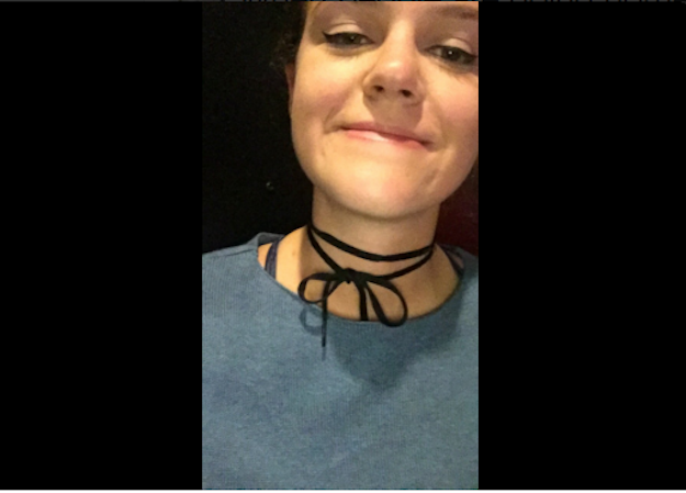 This Girl Wore a Shoelace as a Choker and Became an Internet Hero