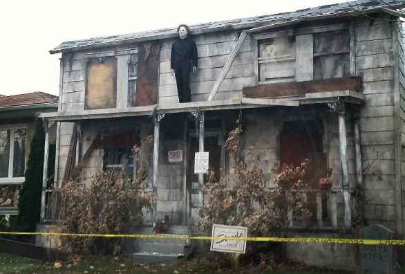 This insane replica of Michael Myers's house from Halloween that brings back horrifying memories.