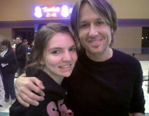 keith urban in a movie theater