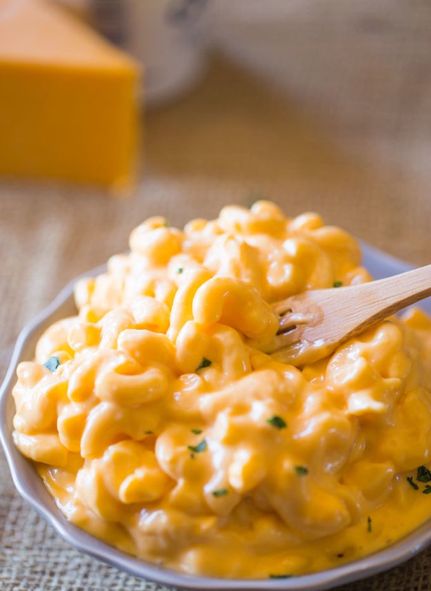 Super Creamy Macaroni and Cheese