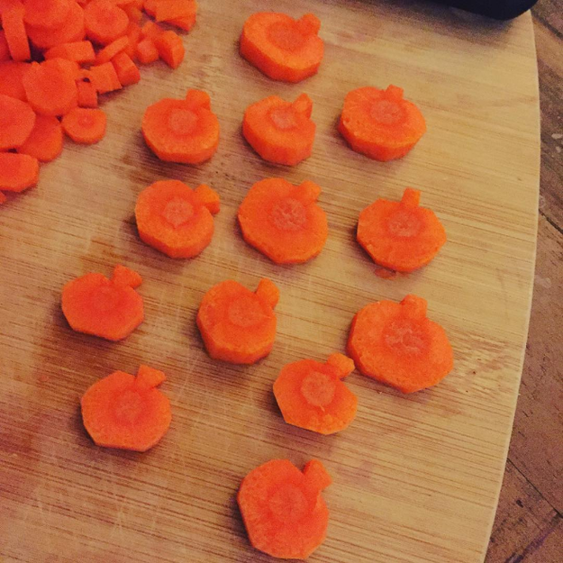 These carrot-shaped pumpkin slices that seem fine... but why?