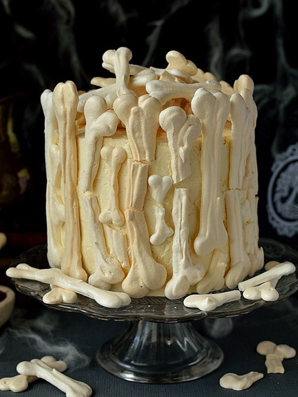 Meringue Bone Palace Halloween Cake