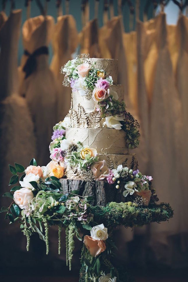 Delightful & Delicious Spring Wedding Cake Decorations | Spring wedding cake,  Themed wedding cakes, Wedding cake decorations