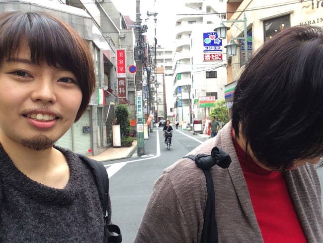女だけど ヒゲ を生やして鼻下にビールの泡をつけたい