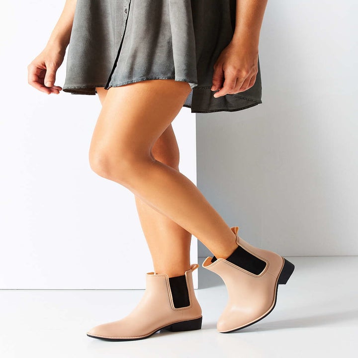 inexpensive boots