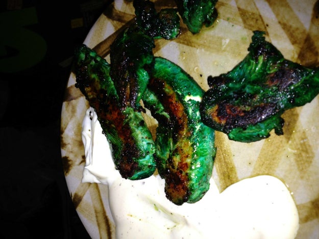 The person who used food colouring to season their chicken.