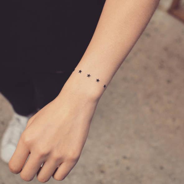 19 Tatuajes Del Espacio Que Te Haran Decir Quiero Uno Igual