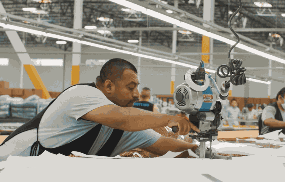 On this topic, LuLaRoe has produced an utterly useless video, and claims that the “production and development that goes into each style, print and design touches the hands of thousands of artists and craftsmen around the world. From Korea to Guatemala, to the US and Vietnam, together we are blessing the lives of over 100,000 families.” And some consultants and enthusiasts say that LuLaRoe’s execs personally vet all the factories to ensure fair working conditions and wages. Which sounds great! But I’m pretty skeptical that any clothing item priced at $25 and churned out at an extremely high rate can be produced ethically, or that anyone working in a fast-fashion factory is a #blessed “artisan.” I did my best to find out the truth about their factory conditions from an unbiased source, and came up empty-handed.