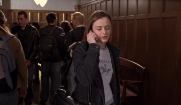 Lorelai and Rory play phone tag when Rory’s at Yale