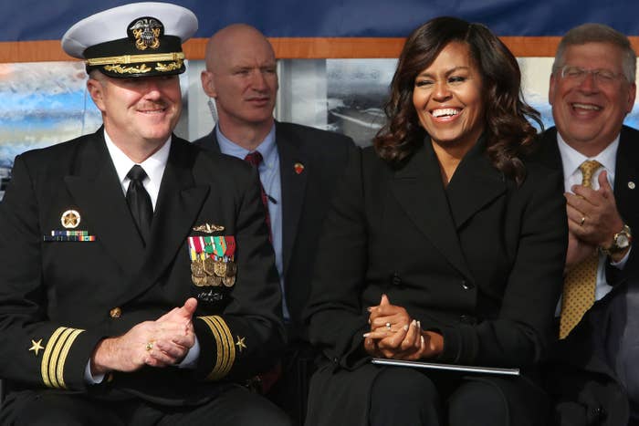 ヒールを履いた猿は見飽きた オバマ大統領夫人への差別発言で郡長が辞任