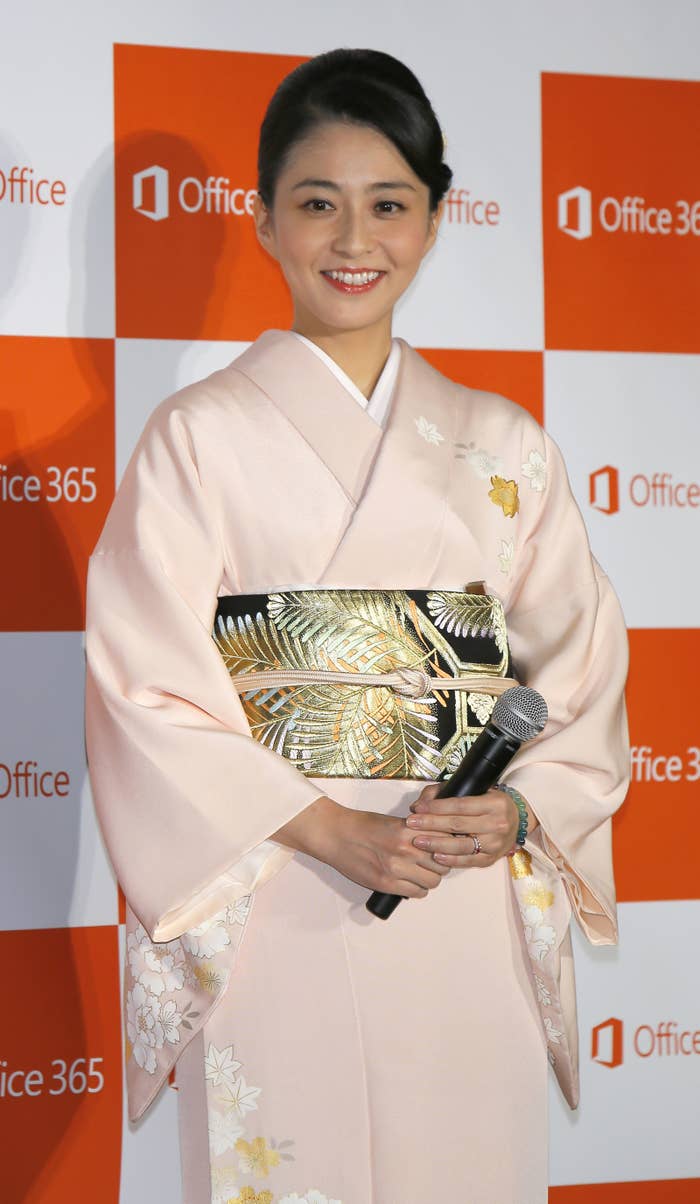 c 今年の女性100人 小林麻央さん以外の受賞者は 登山家 モデル 多彩な顔ぶれ