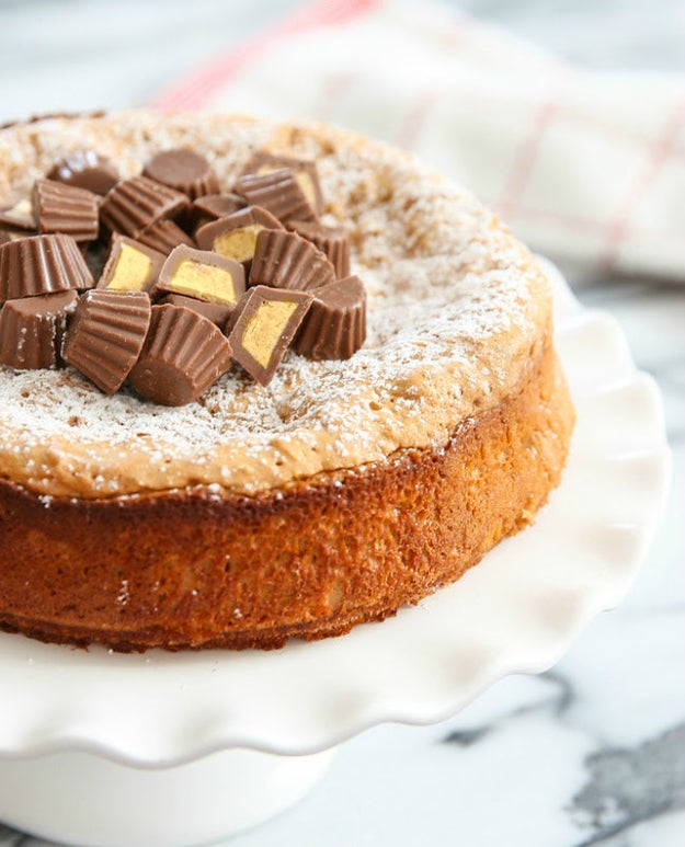 Three Ingredient Flourless Peanut Butter Cake