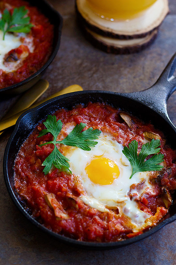 Baked Eggs with Sausage and Mushroom