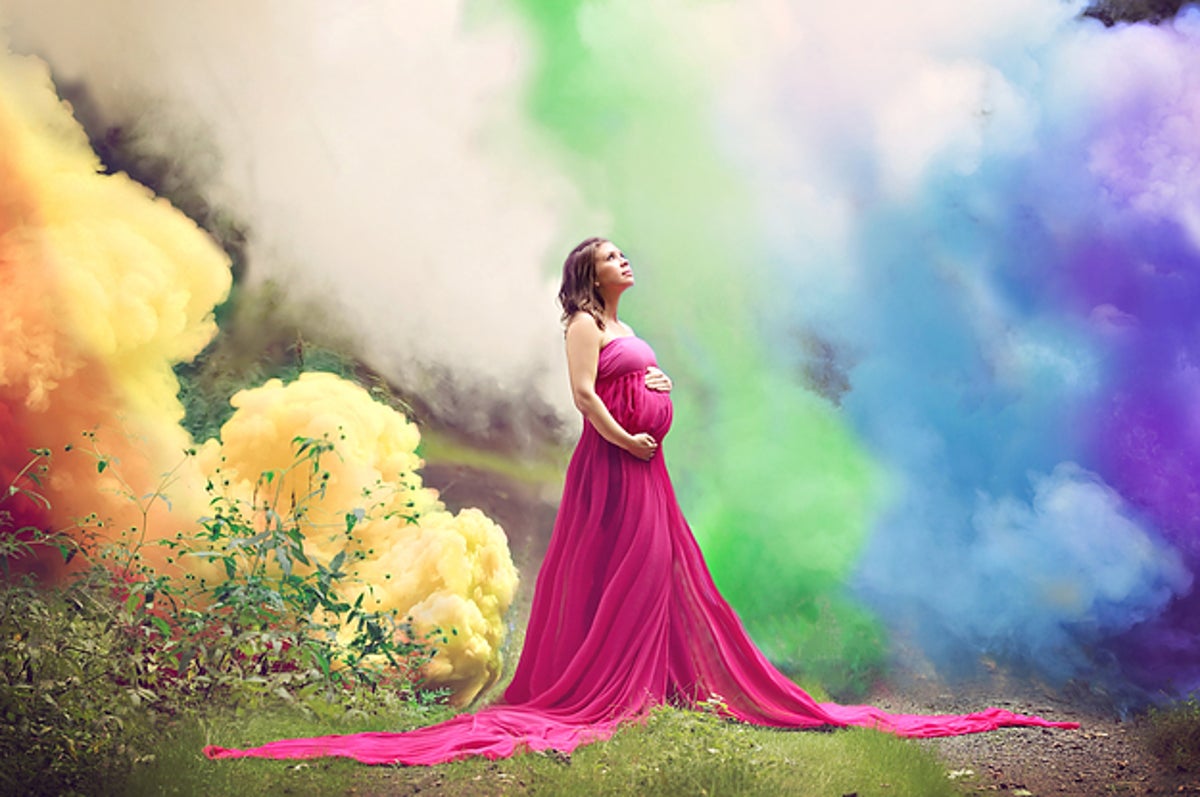 This Woman Did A Stunning Maternity Shoot After Going Through Six