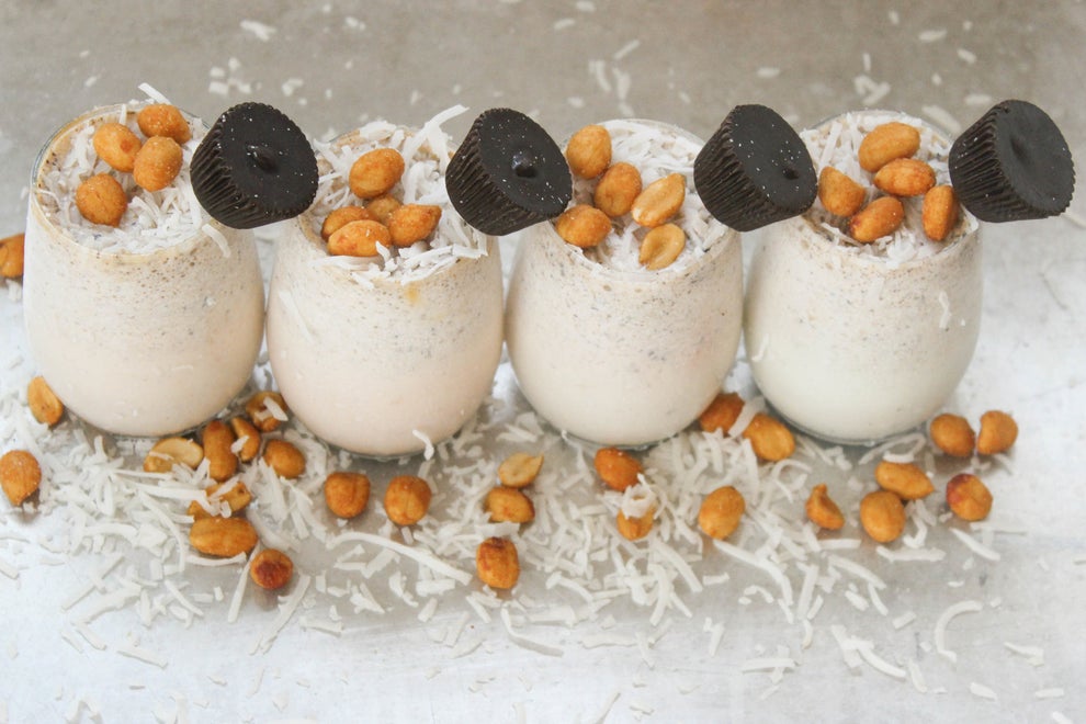 14 Holiday Drink Recipes Based On Your Favorite Sweets