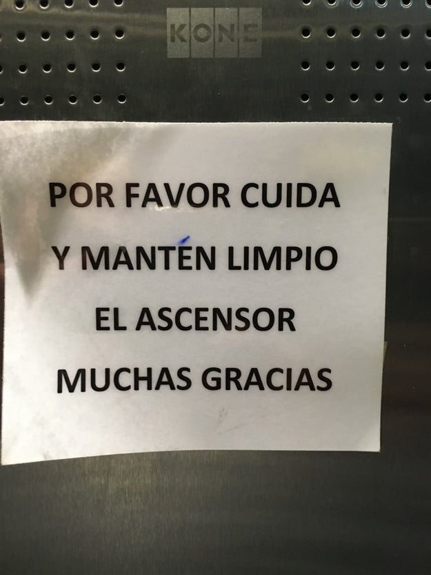 Esta persona que siempre tiene un boli a mano por si hay que enmendar alguna injusticia ortográfica.