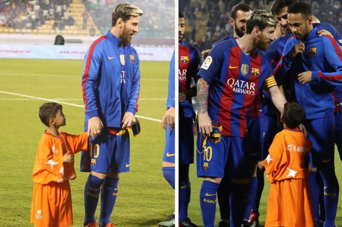 BTA :: World-famous Footballer Lionel Messi Gifts Jersey to