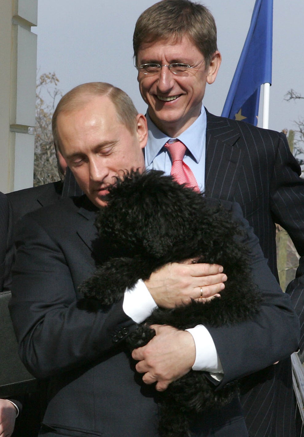 写真 プーチン大統領と犬の特別な関係をとらえた11の写真