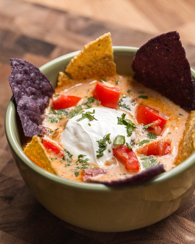 Slow Cooker Nacho Soup