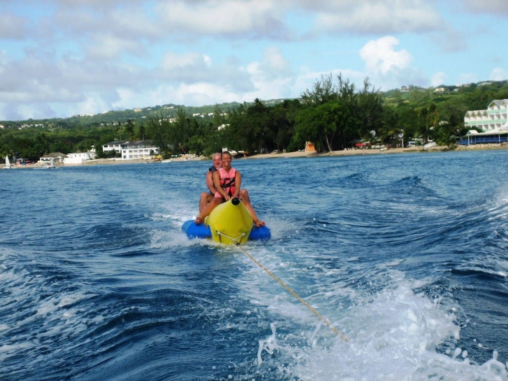 Wherever you do prefer to stay, you can never go far from the sea. Try your talent at a few watersports, including kayak, sailing as well as the zip through the surf on a jet-ski. Experienced surfers can hold them back here as surfing is a must here at the eastern coast.