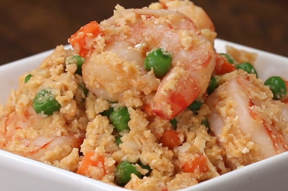 Skip That Greasy Take Out Dinner And Make This Healthy Cauliflower Fried Rice Instead