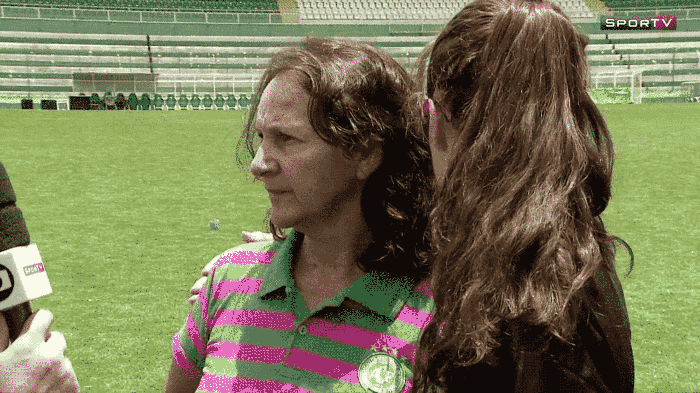 "Se tivesse acontecido igual os outros a gente tinha perdido a esperança e pronto. Mas ele não, nós ficamos um dia inteiro".