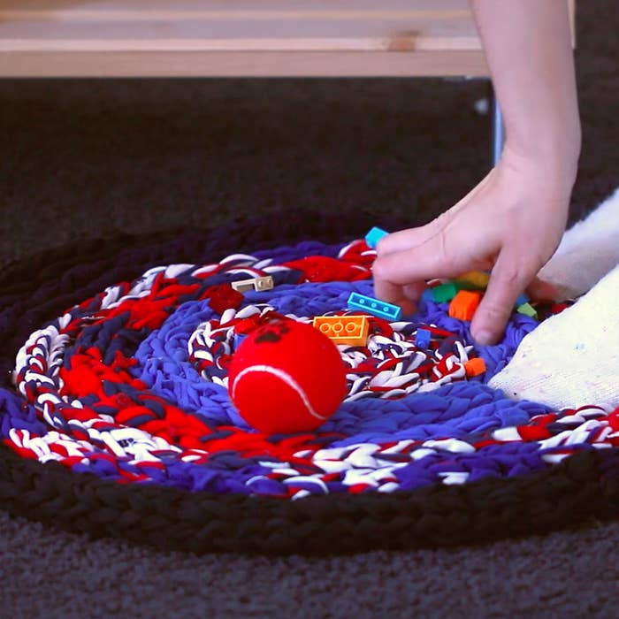 Cover Your Apartment With These Super Soft Diy T Shirt Mats