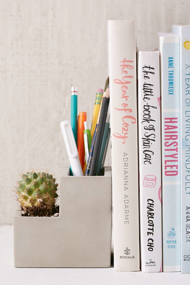 25 έξυπνες προτάσεις για να τοποθετήσετε τα βιβλία σας στο σπίτι