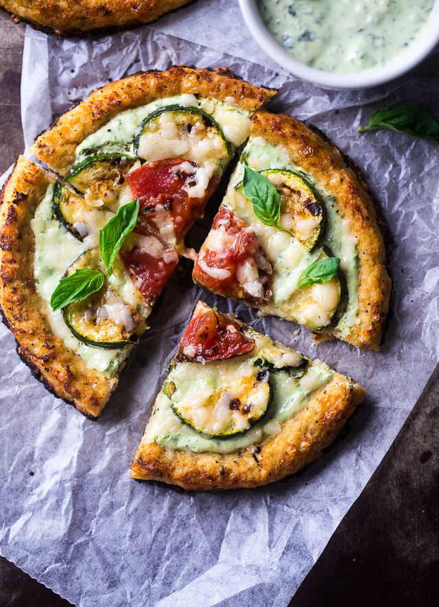 All the wanna-be-healthy-but-PIZZA people REJOICE. Get the recipe here