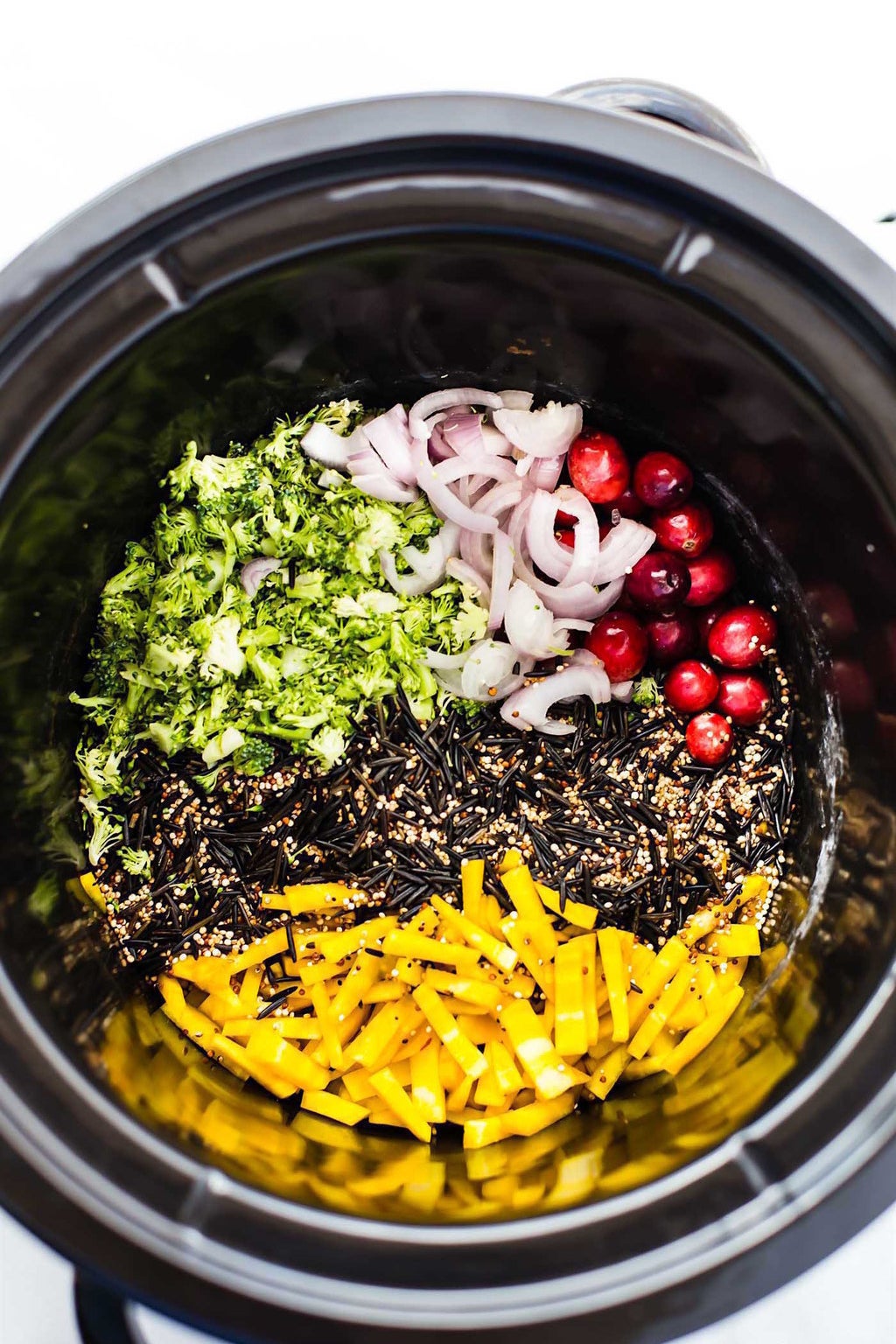 21 Christmas Crockpot Recipes To Bookmark This Season