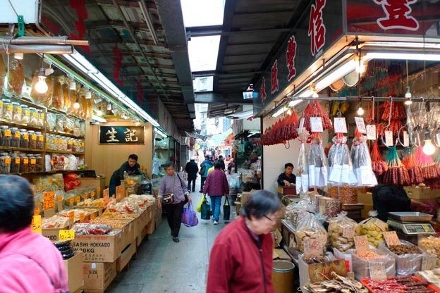 It’s Sea food frenzy down at the sea food street at Des Voeux Road West. Savour up some of your favourites like dried scallops, sea shrimp or even something more adventurous like dried fins. Shops open every day from 9am – 5:30 pm & are mostly closed on Sundays. This market is on Hong Kong island & if you hoping to travel Hong Kong hotel rooms are aplenty. Try the Cosmopolitan Hotel Hong Kong for accommodation.
