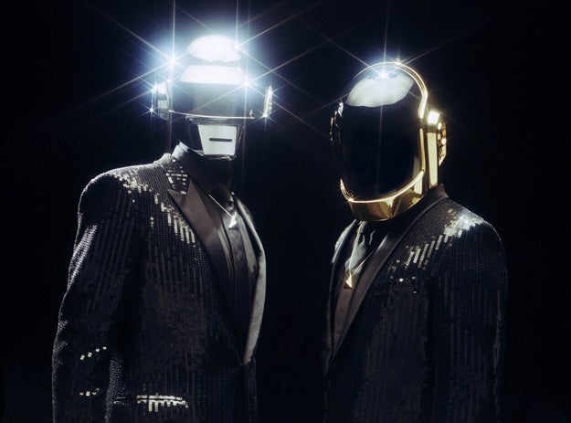 Según reportes publicados por el sitio musical Consequence of Sound el año pasado, no existen planes de gira para Daft Punk en 2017.