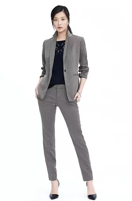 business casual for petite women