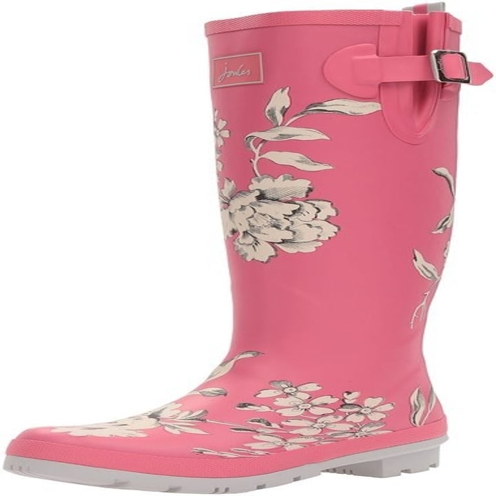 24 Of The Best Rain Boots You Can Get On Amazon