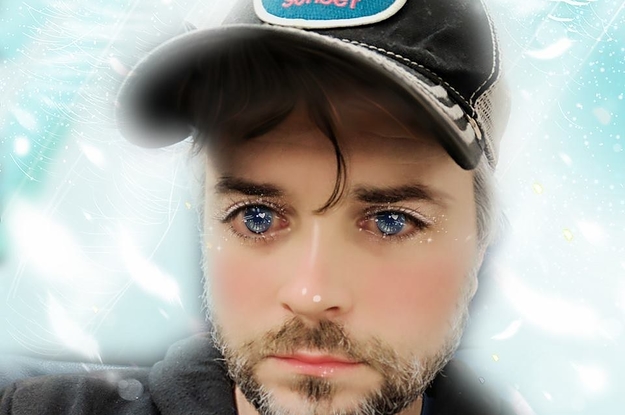That Weird Glamour Shot Selfie App You Re Seeing Is Called Meitu